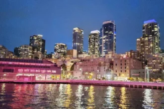 Pike Place Market Seattle: Must-See Food Spots and Top Attractions Guide