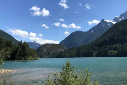 Diablo Lake Viewpoint Guide: The Most Scenic Highway Stop in Washington State