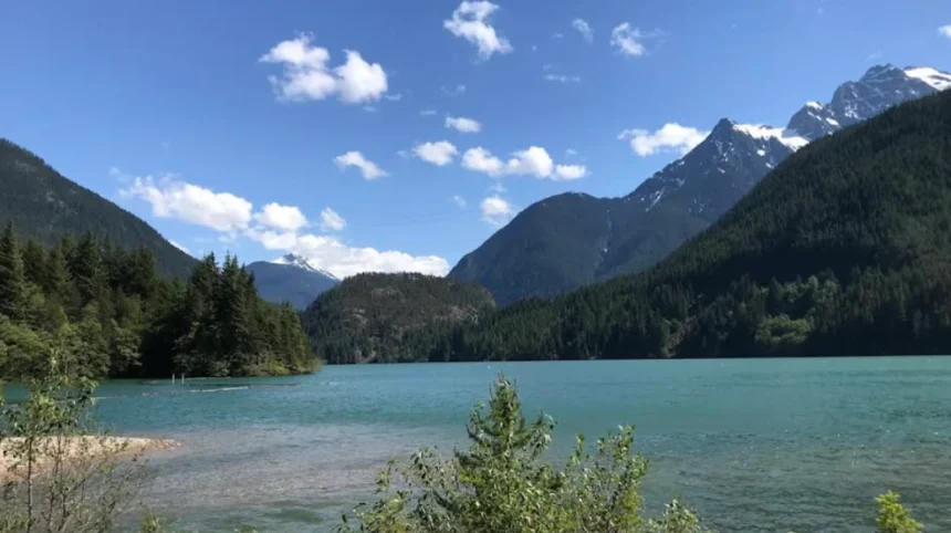 Diablo Lake Viewpoint Guide: The Most Scenic Highway Stop in Washington State