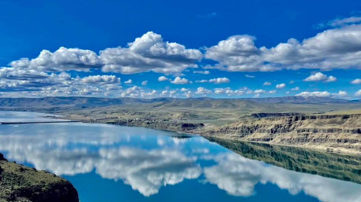 Eastern Washington Hidden Gems Travel Guide for Scenic Road Trips