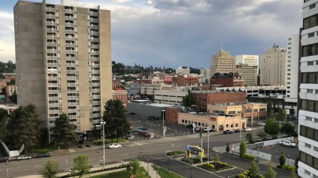 How do Spokane's parks and gardens compare for tourist visits?