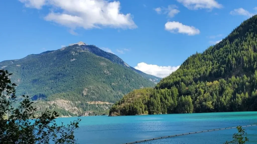 What recreational activities are available near Diablo Lake?