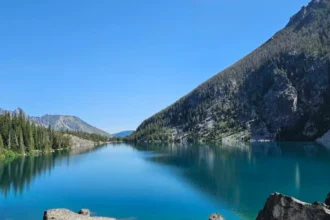 Colchuck Lake Hike Guide: Washington State Adventure Tips