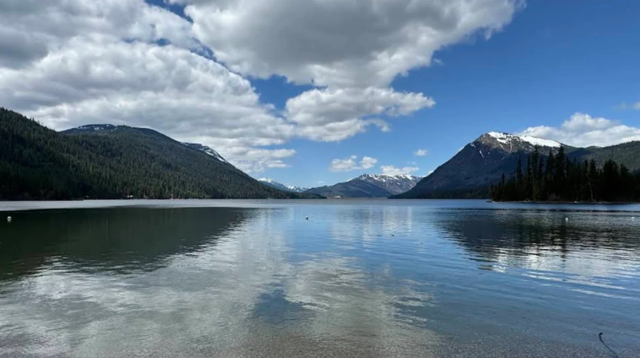 Lake Wenatchee Washington Guide for Outdoor Activities and Camping