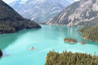 Ultimate Diablo Lake Kayaking Guide: Navigation, Safety, and Boat-In Camping