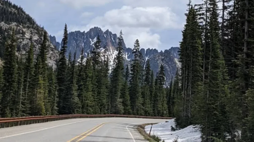 What is the Cascade Loop road trip?
