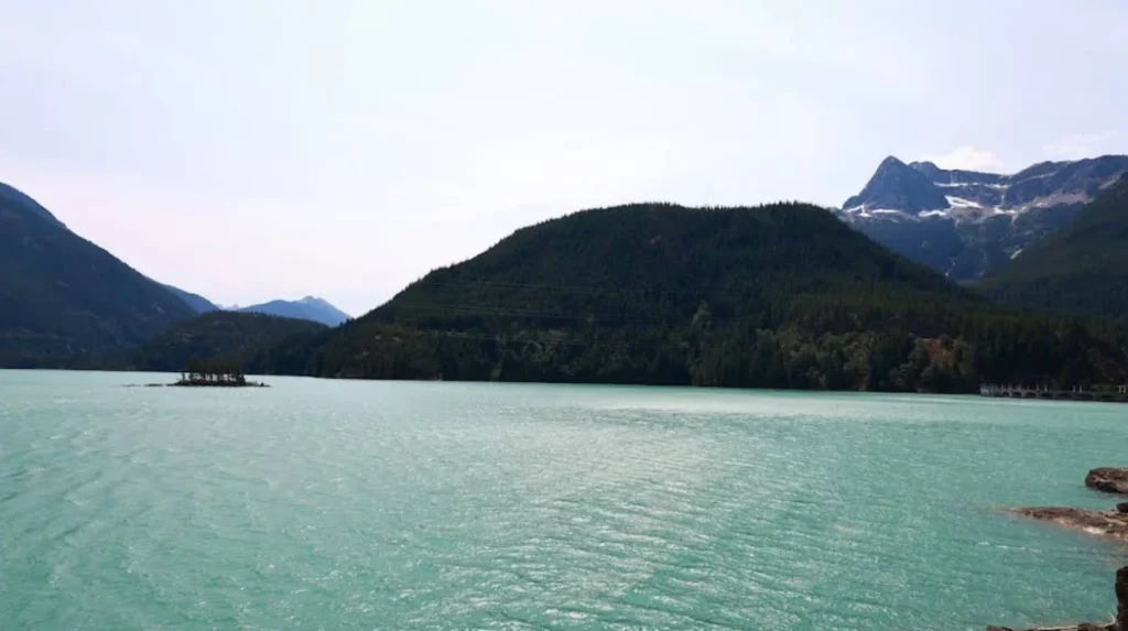 What is the historical context of Diablo Dam and the reservoir?