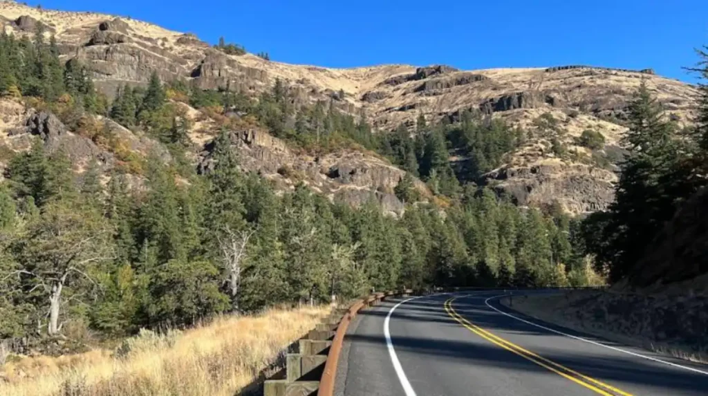 Why are Washington scenic drives so diverse?