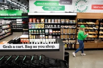 Amazon Go Unveils Cashierless Grocery Shopping in Seattle 2026