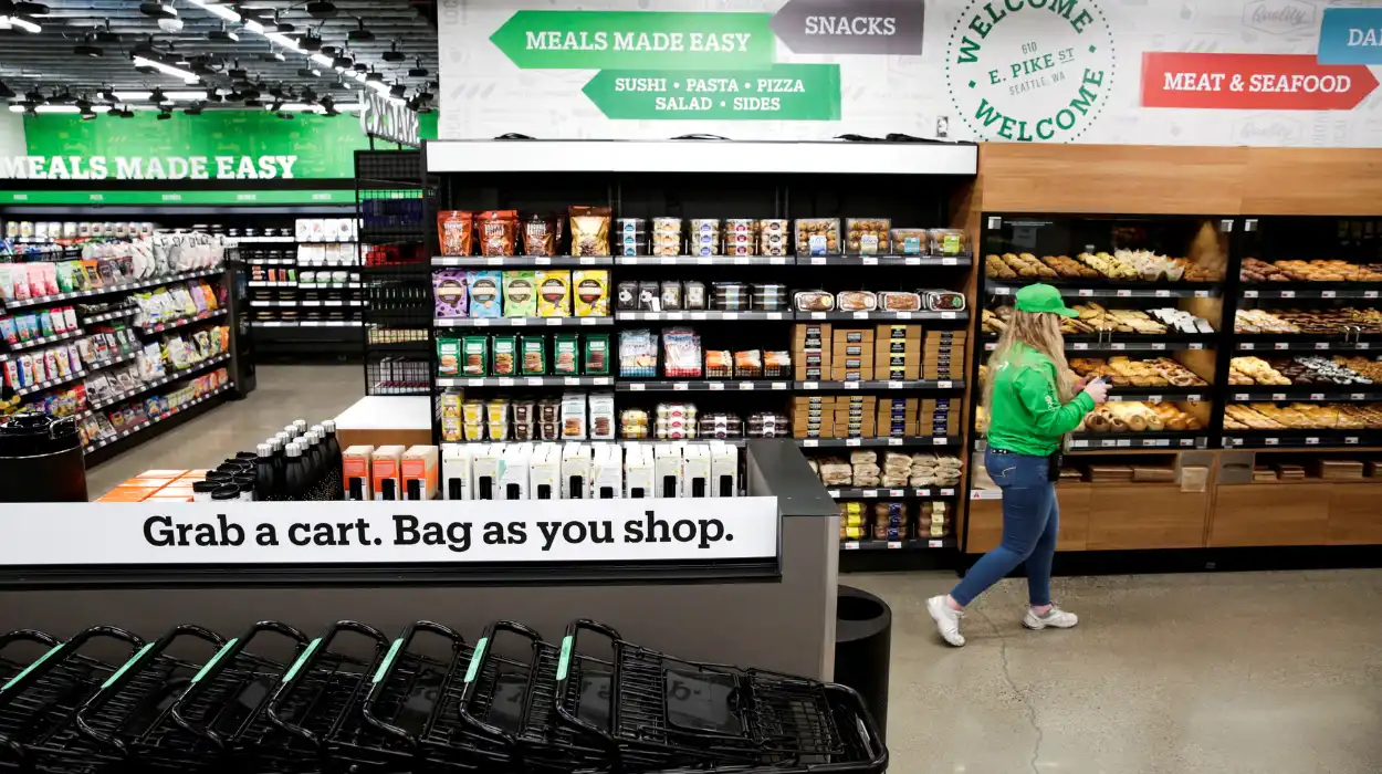 Amazon Go Unveils Cashierless Grocery Shopping in Seattle 2026