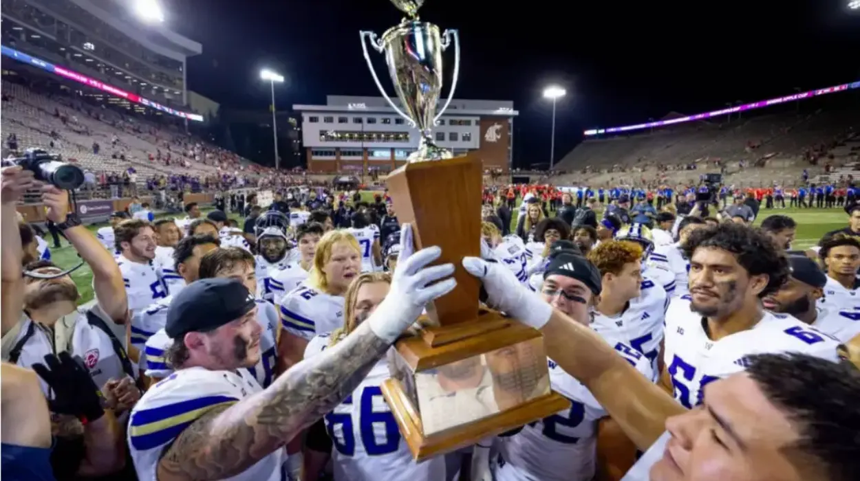 Washington Huskies 2026 Season Opener Preview: Everett 2026